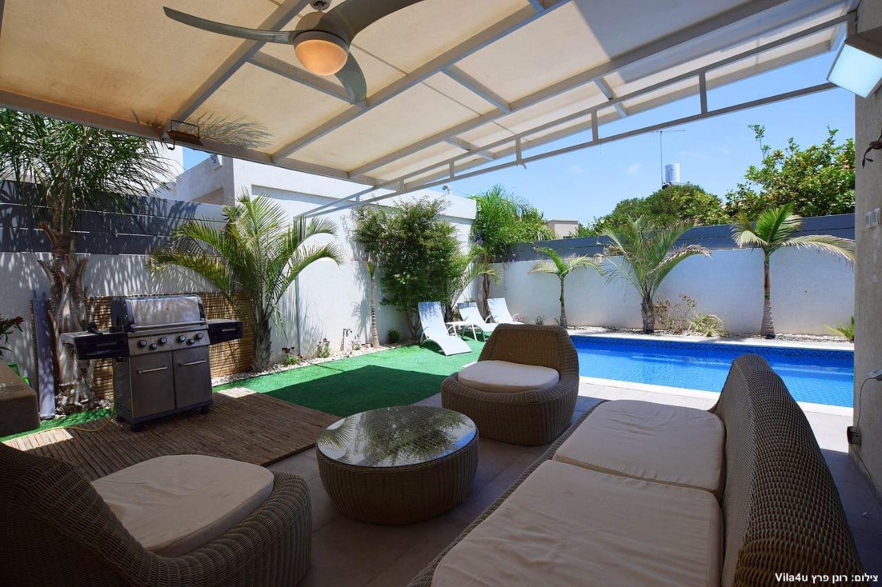 אמה וילה ריזורט Villa Hadera Exterior photo