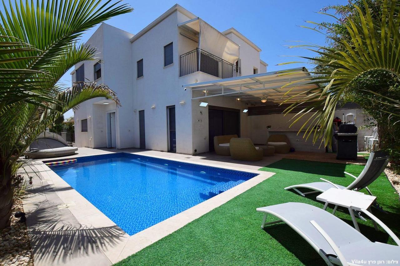 אמה וילה ריזורט Villa Hadera Exterior photo