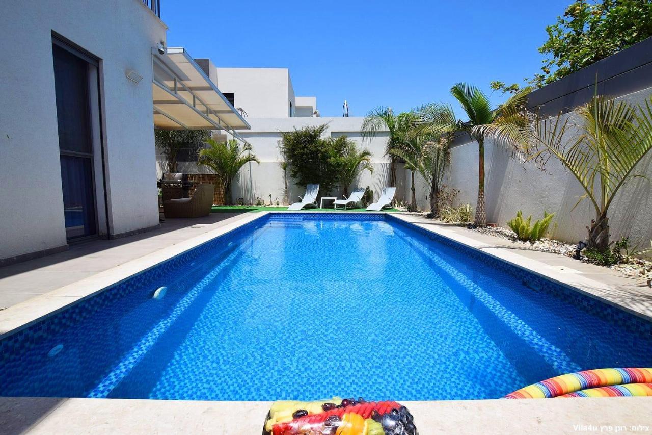 אמה וילה ריזורט Villa Hadera Exterior photo